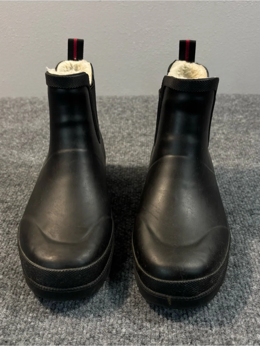 Tretorn Womens Rain Boots Sz 7 Chelsea Black Rubber Fur Lined Lina Ankle Booties